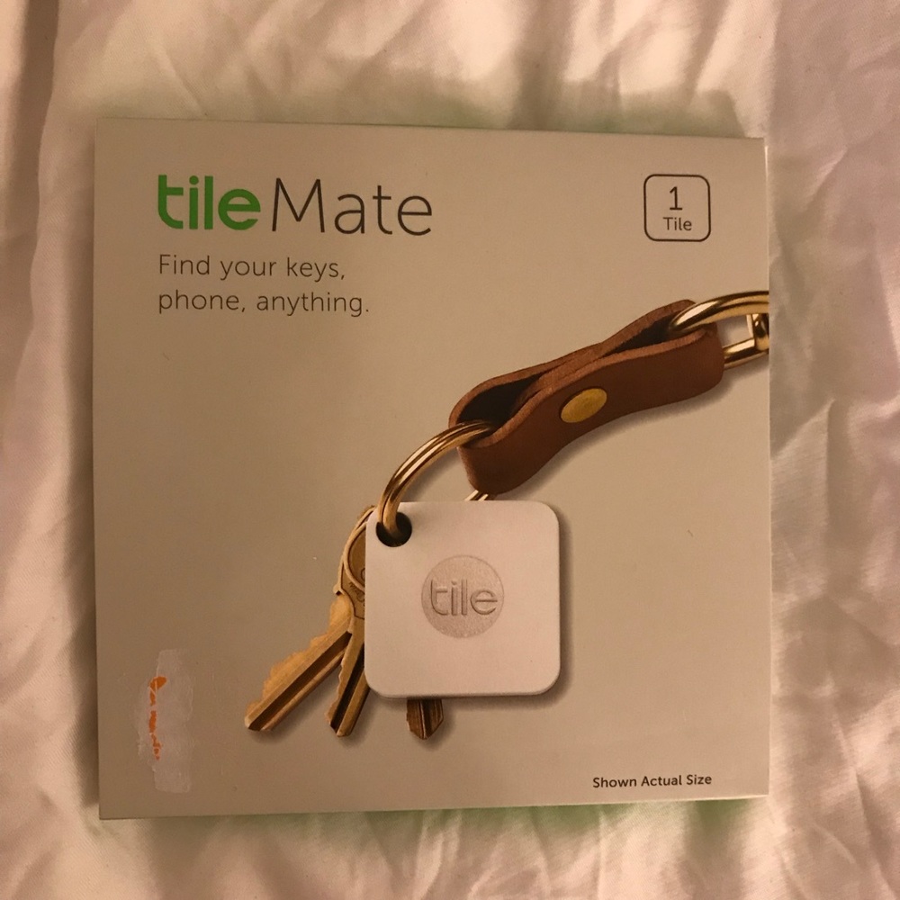 Brand New Tile Mate! Still in the box.
